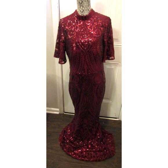 Bariano Fantasy Sequined Flutter Sleeve Dress Long Gown Retails $299 NWT Size 12 - Picture 4 of 11